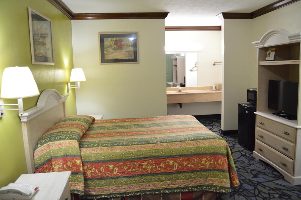 Economy Inn Cuyahoga Falls
